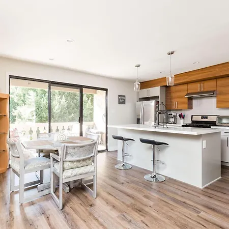 Scottsdale Chic Condo-Walk To Old Town Scottsdale